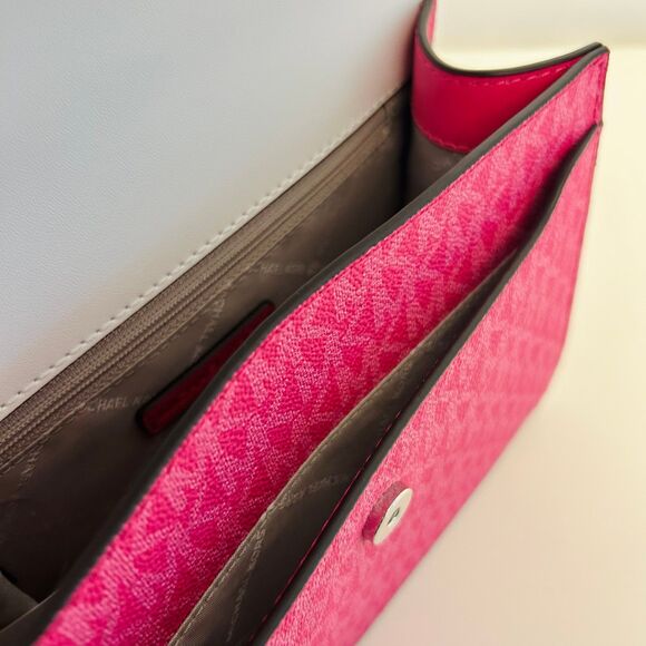 Michael Kors Purse Greenwich Small Signature Logo Crossbody Bag Dragonfruit - Picture 5 of 11